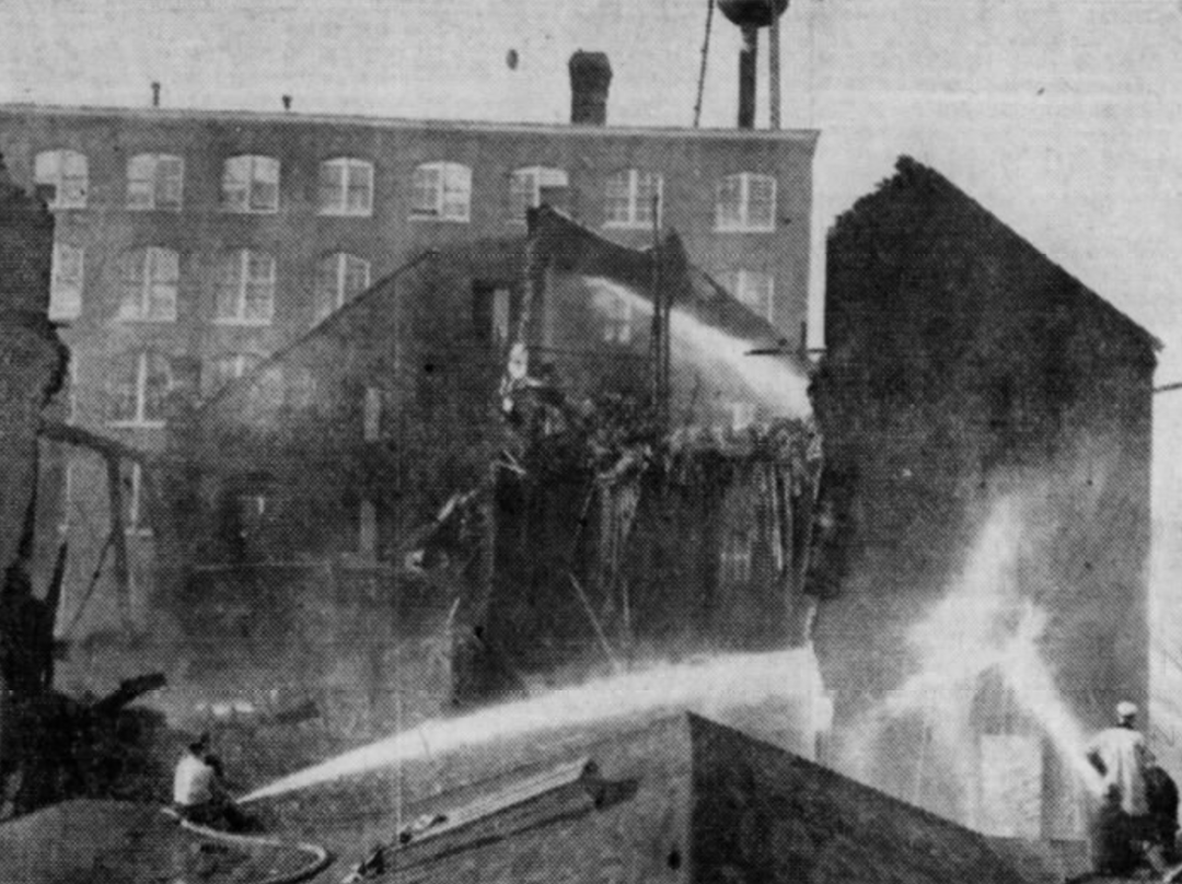 Tobacco warehouse fire, 1946